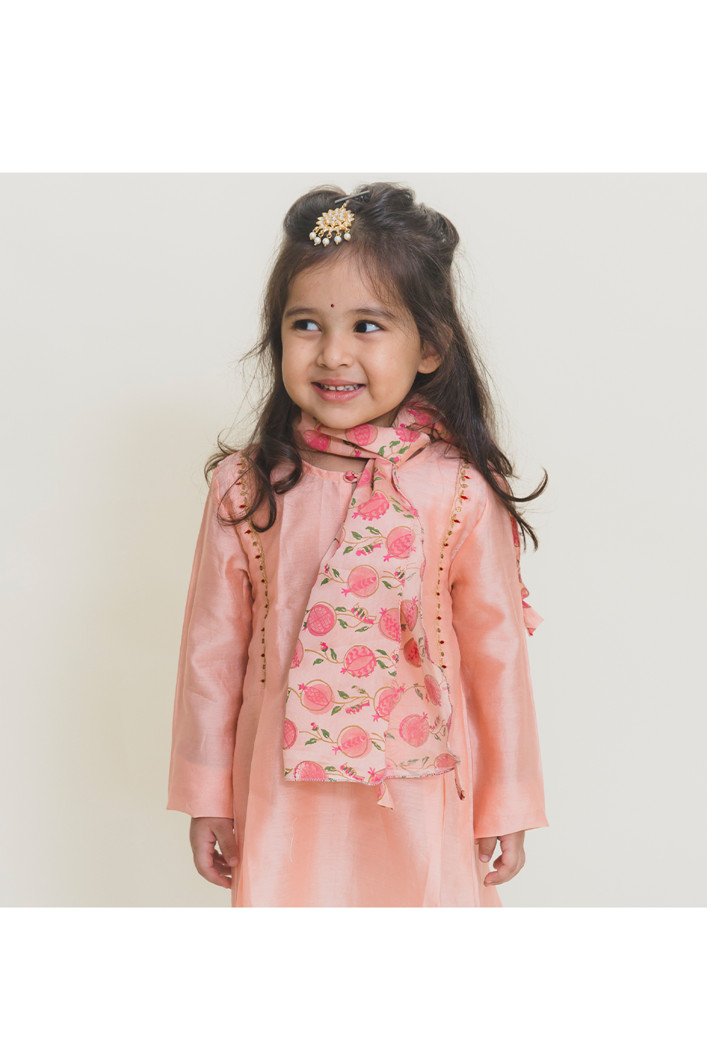 Box pleated kurta pant stole set