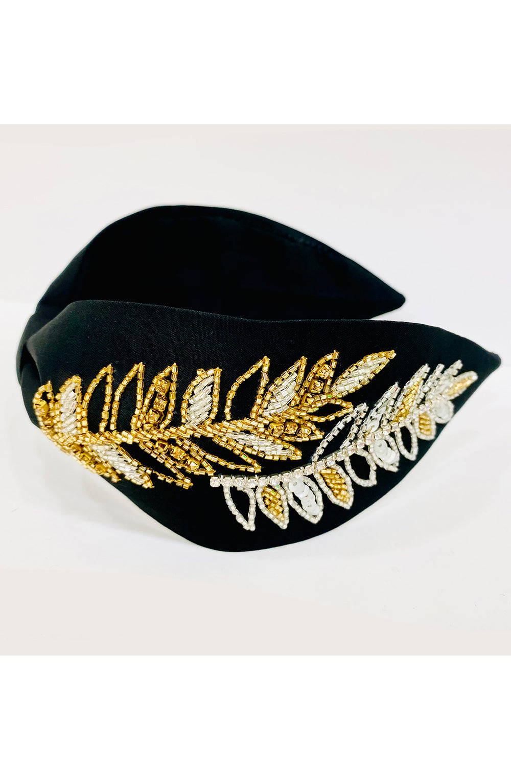 Shop from our wide range of hair bands for kids and mothers. Hand embroidered turban bands, partywear hairbands.