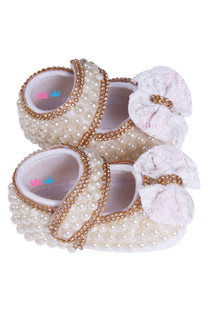 Self Net Bow ,White Pearl With Chain Border Shoes