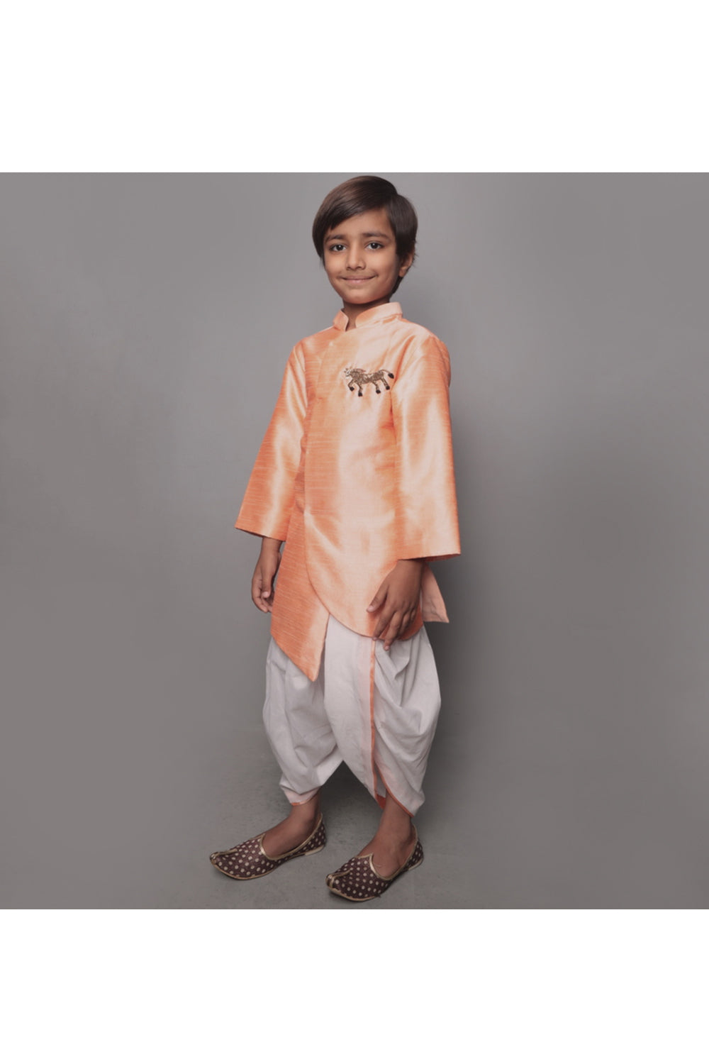 Shop online from our latest collection of designer sherwani for boys. Our exclusively stitched sherwani for kids are perfect for next wedding in the family.