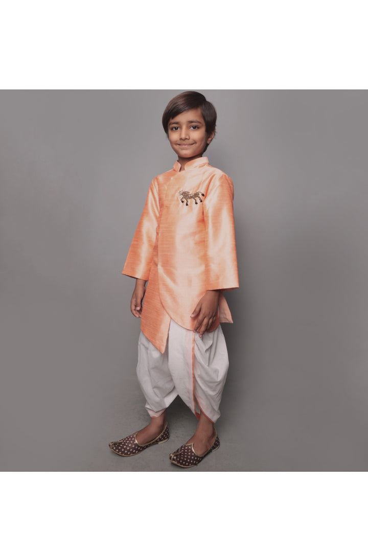 Shop online from our latest collection of designer sherwani for boys. Our exclusively stitched sherwani for kids are perfect for next wedding in the family.