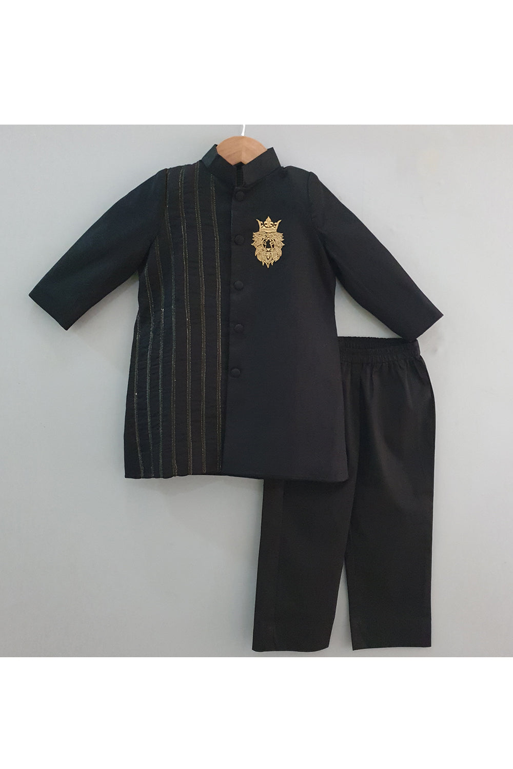 Lion king embroidered black sherwani with pyjama