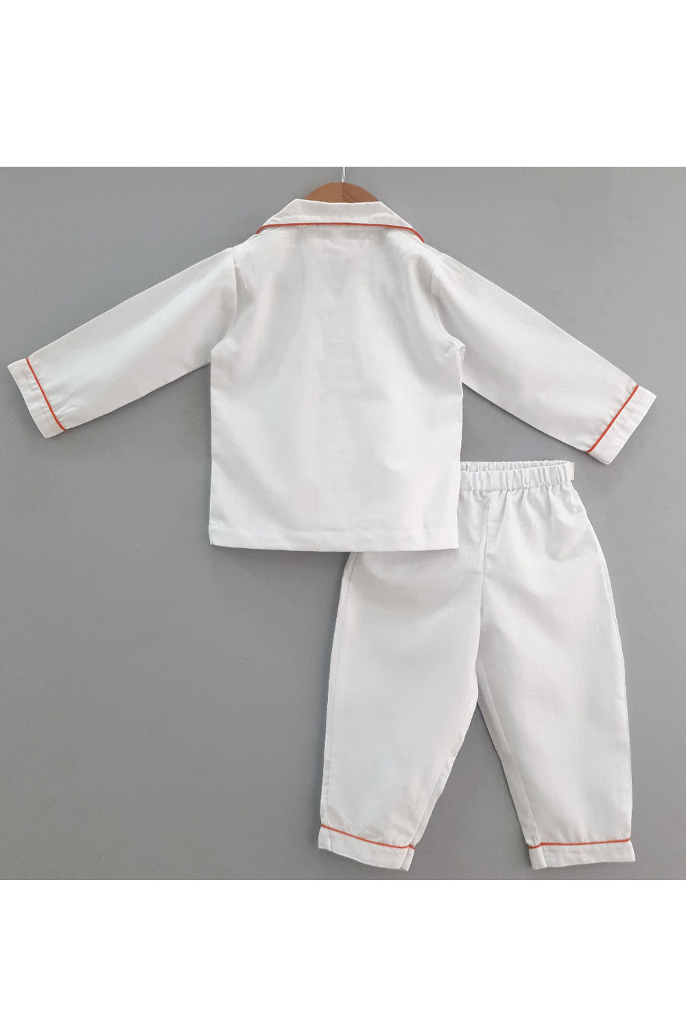 Giraffe Motif Cotton Nightsuit