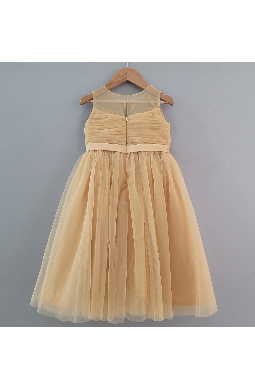 Beige Pearl Detailing Bow Net Gown