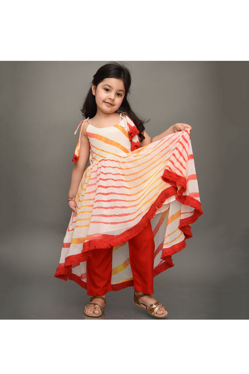 Red and white leheriya printed high low kurta with pants