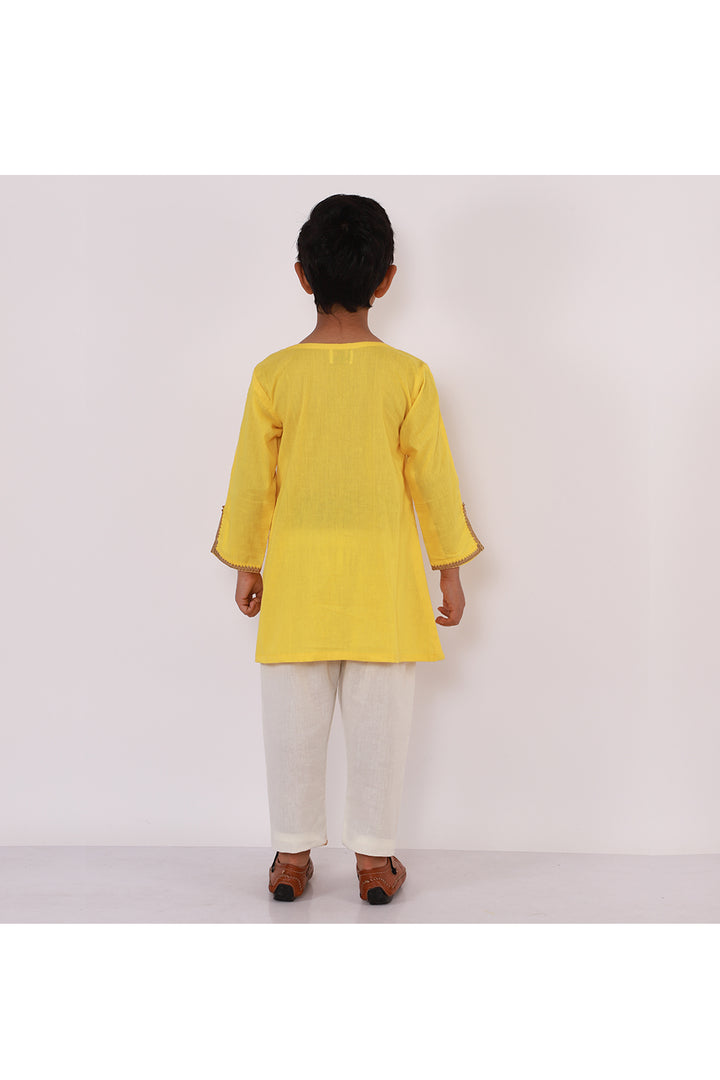 Yellow Holi Bucket Embroidered Kurta With Off White Pyjama