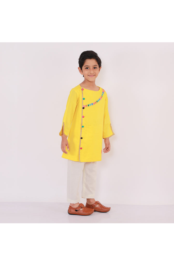 Yellow Holi Bucket Embroidered Kurta With Off White Pyjama