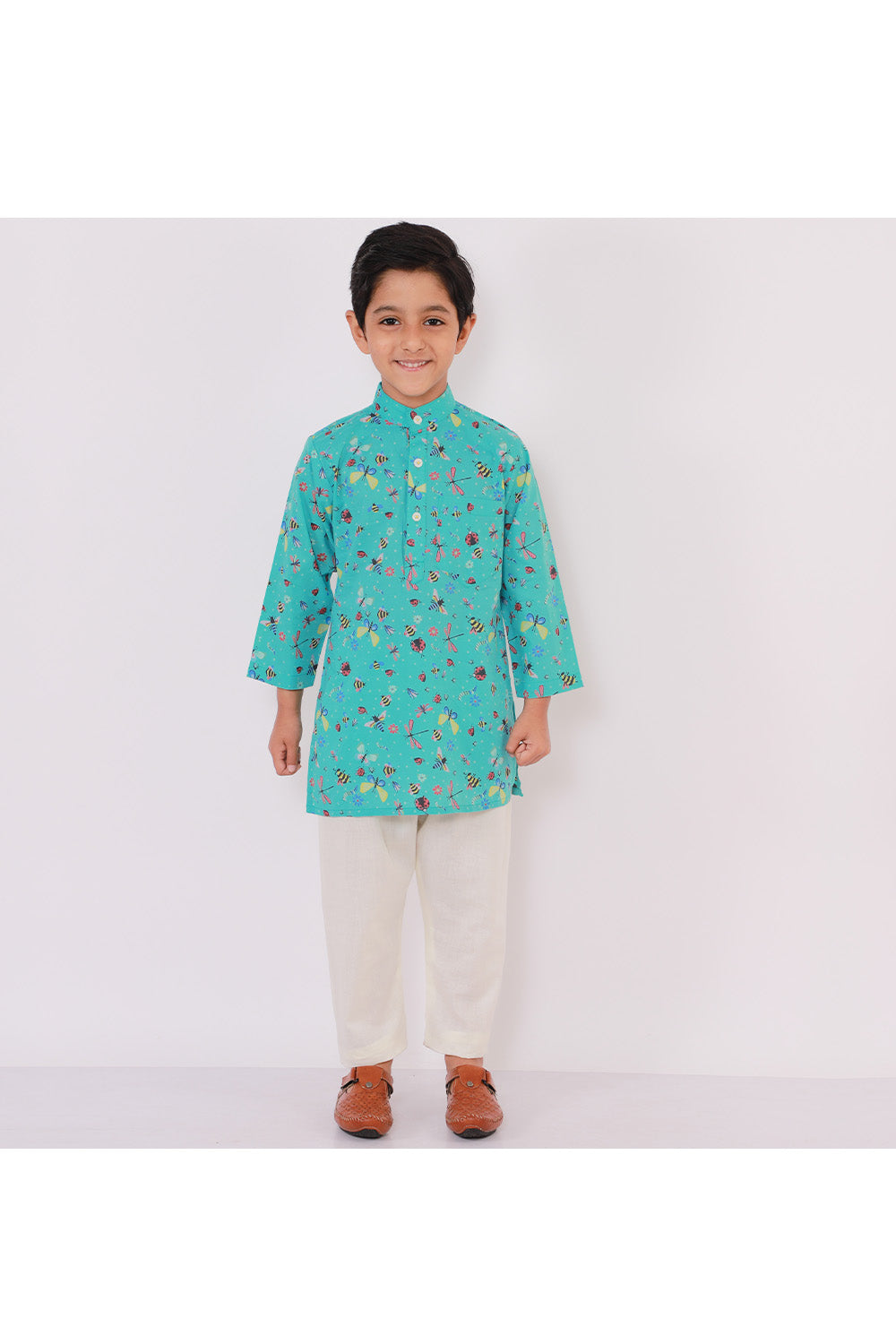 Blue Printed Kurta With Off White Pyjama Set