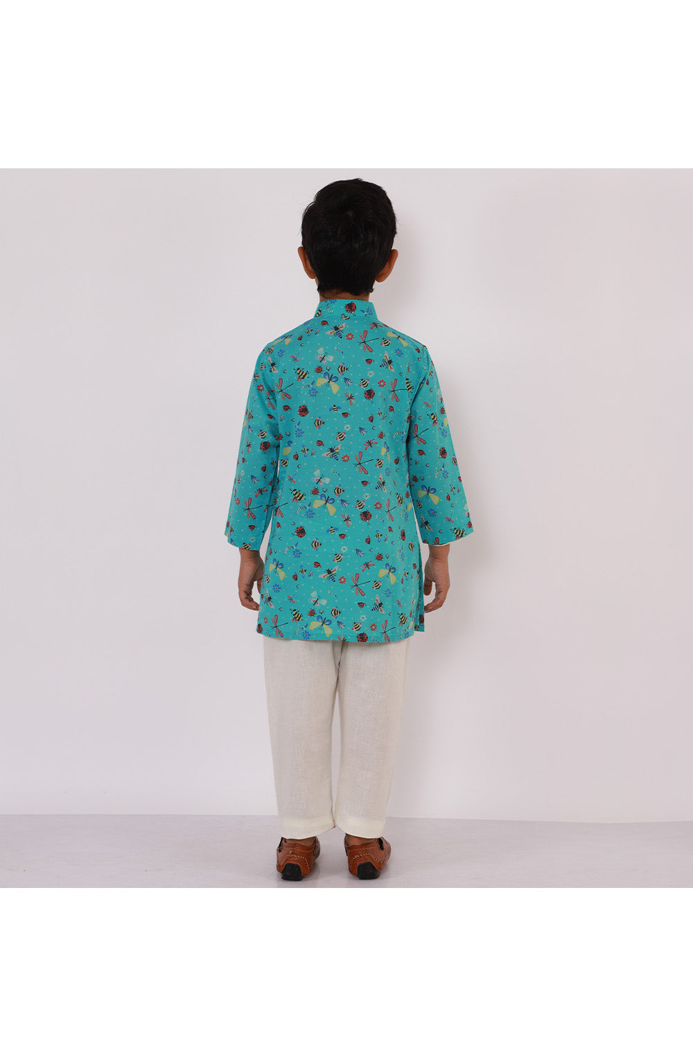 Blue Printed Kurta With Off White Pyjama Set