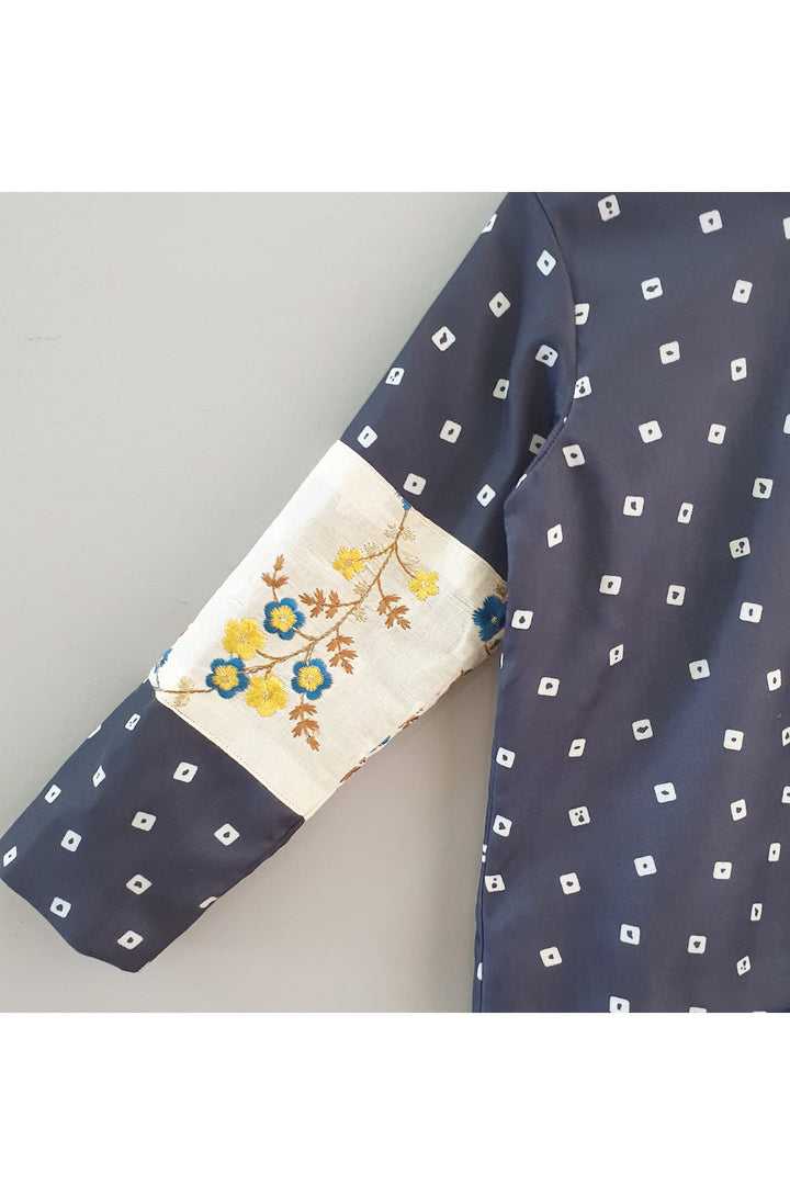 Navy blue bandhani printed front open kurta and pants