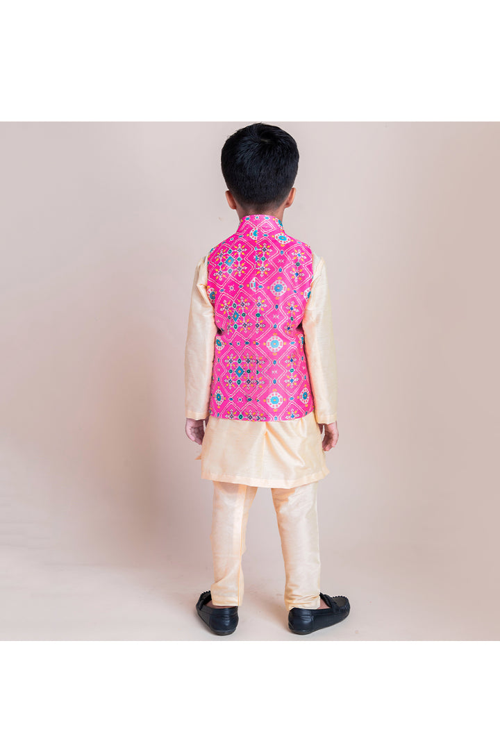 Ikkat printed jacket printed with kurta pyjama set