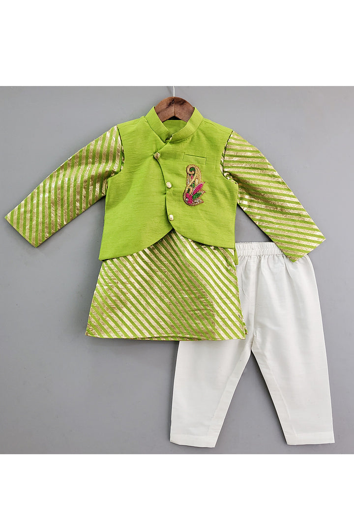 Green Zari Embroidered Kurta With Jacket And White Pyjama Set