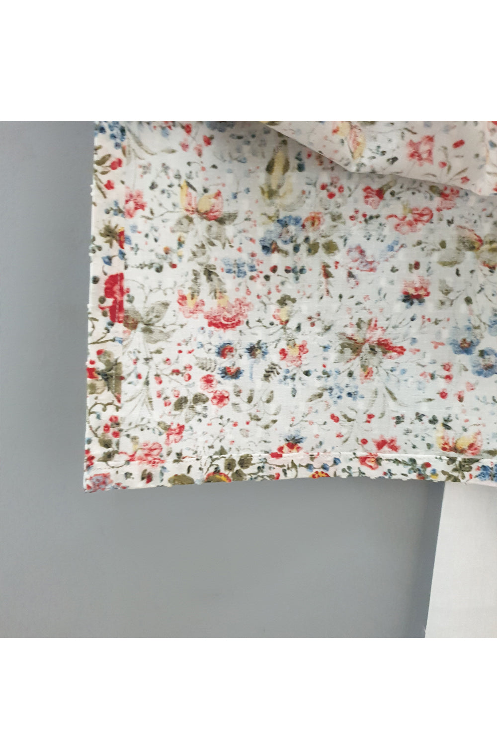 White floral printed kurta and pyjama