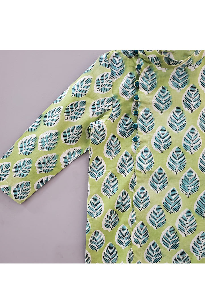 Parrot Green Cotton Printed Kurta With Dhoti Set