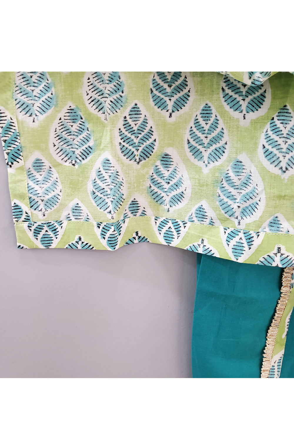 Parrot Green Cotton Printed Kurta With Dhoti Set