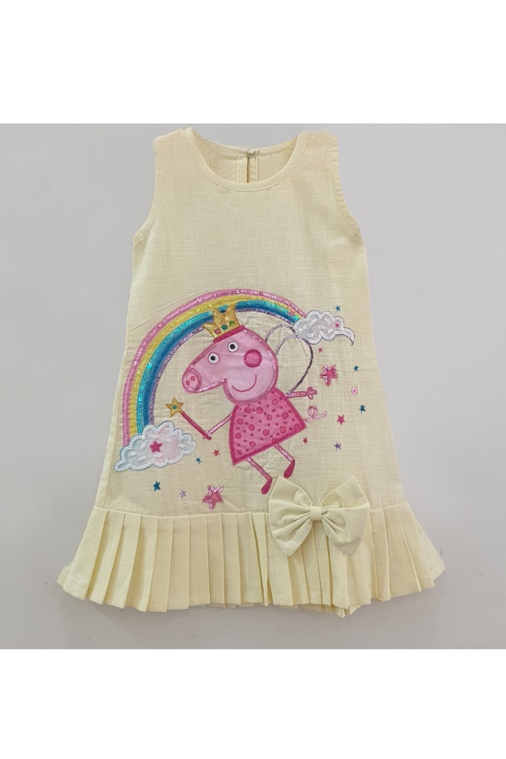 Stylemylo offers a wide range of kids dresses online including Frocks for kids, jumpsuits for kids, skirt top dresses for kids.