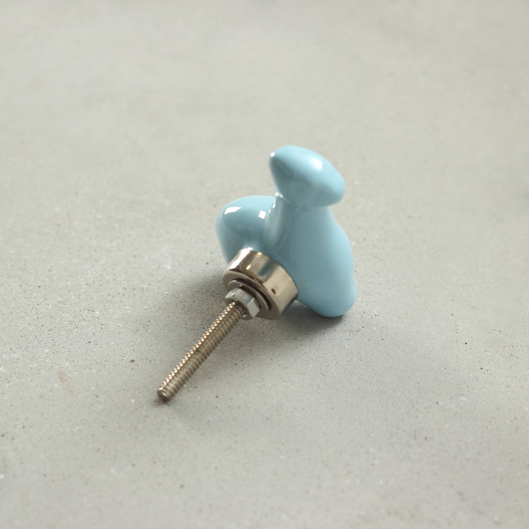 Blue Giffy Giraffe Knob