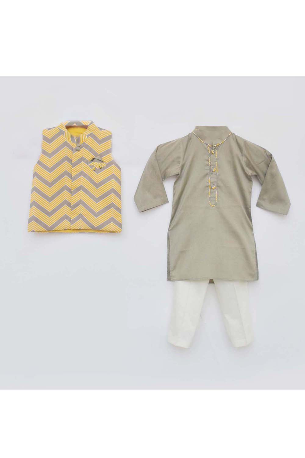 Grey and yellow chevron printed jacket with kurta and pant